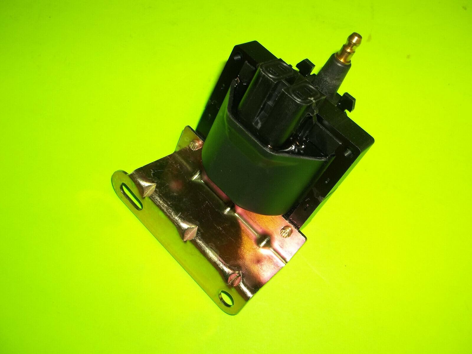 pon出品 Hydraulic Pump F0NN600BB 81871528 for New Holland Tractor